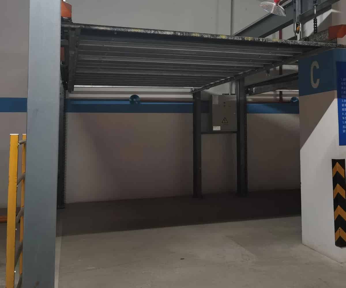 秀山積極采取措施以緩解停車難的問題